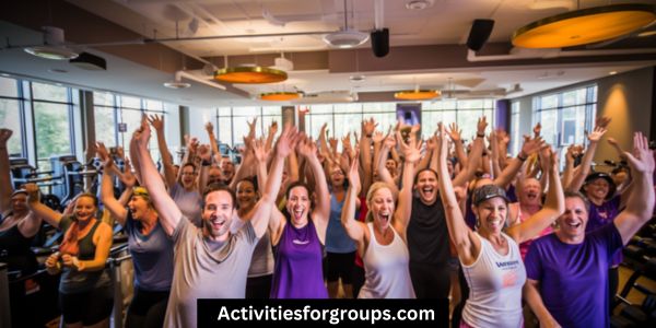 several other benefits to joining a group fitness class